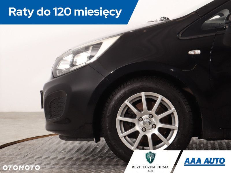 Kia Rio - 16