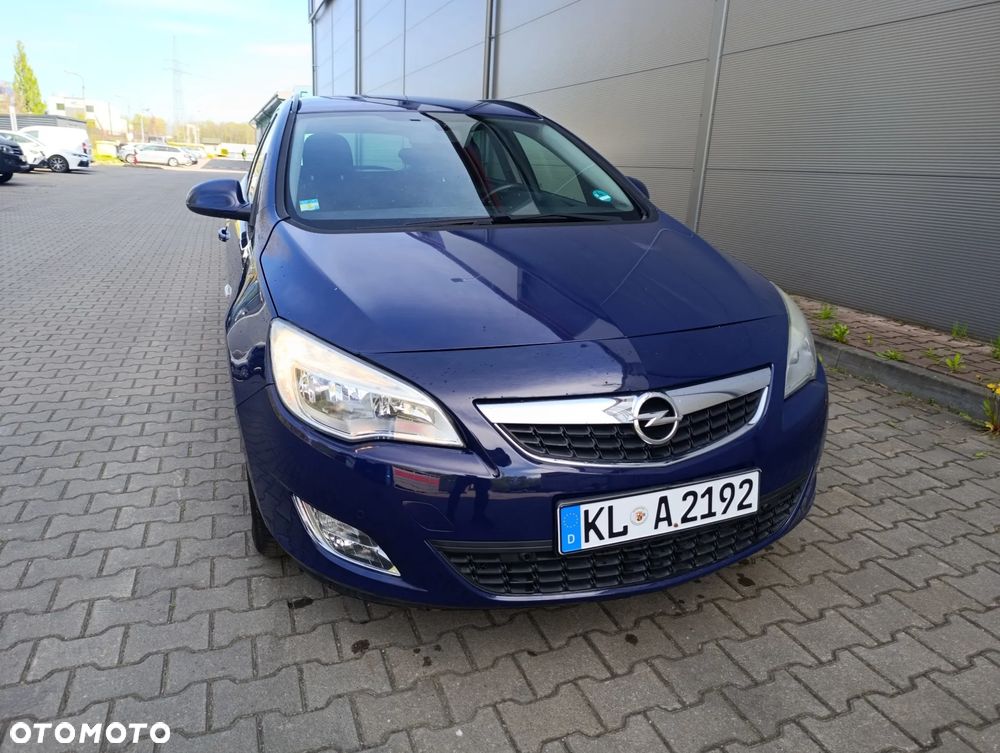 Opel Astra 1.4 T Edition 150 - 4