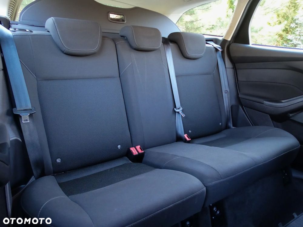Ford Focus - 35