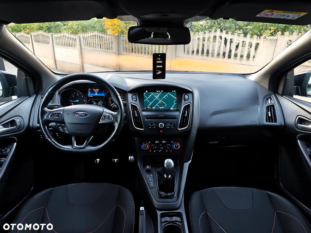Ford Focus 2.0 TDCi ST-Line Black ASS - 18