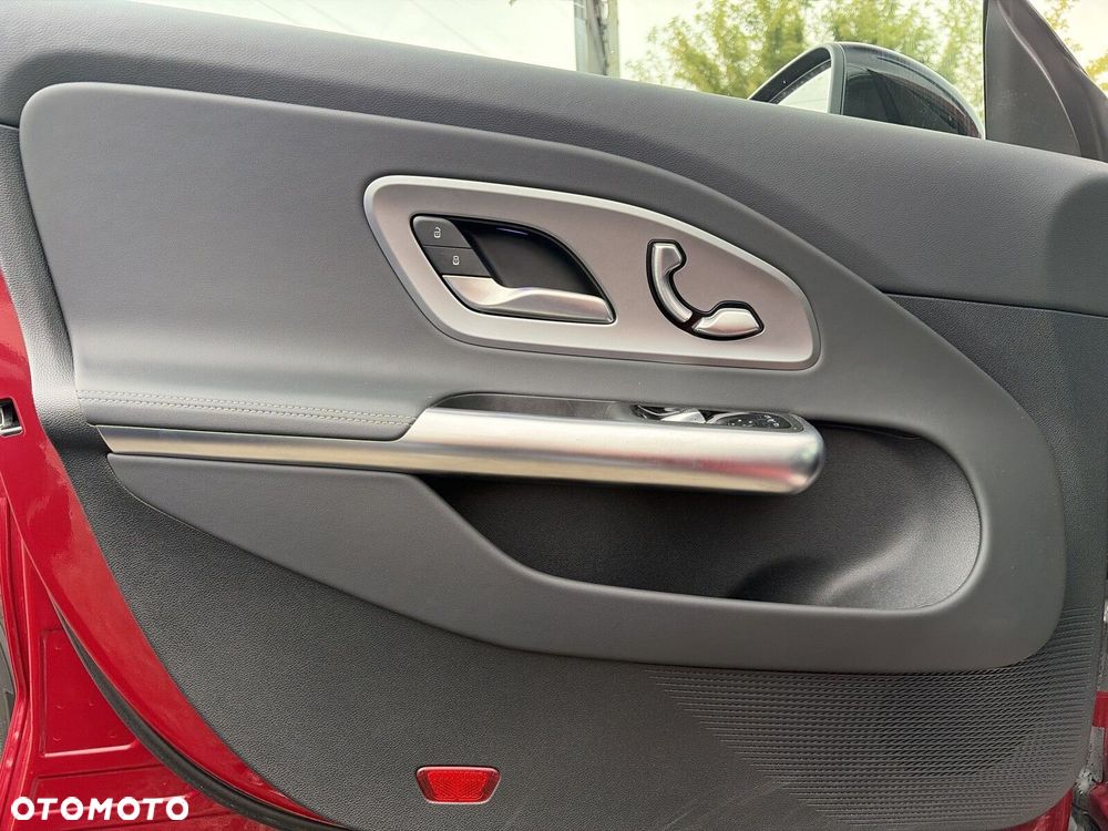 Mercedes-Benz CLA 200 mHEV 8G-DCT - 23