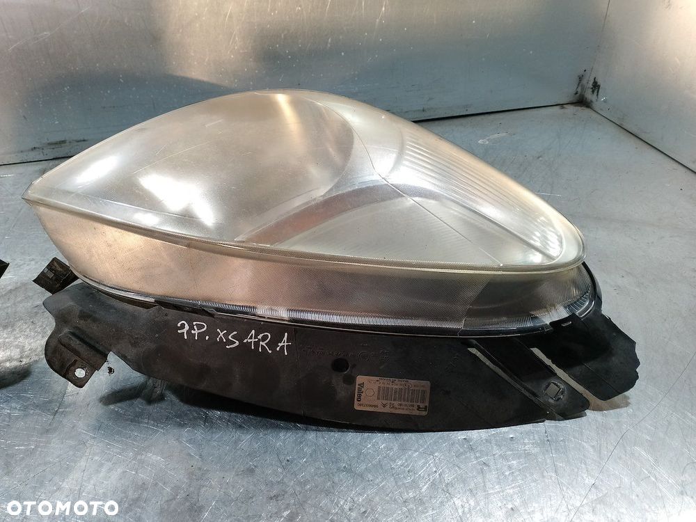 LAMPY PRZÓD KOMPLET CITROEN XSARA PICASSO 9649557480   9649557380  89310170 - 12