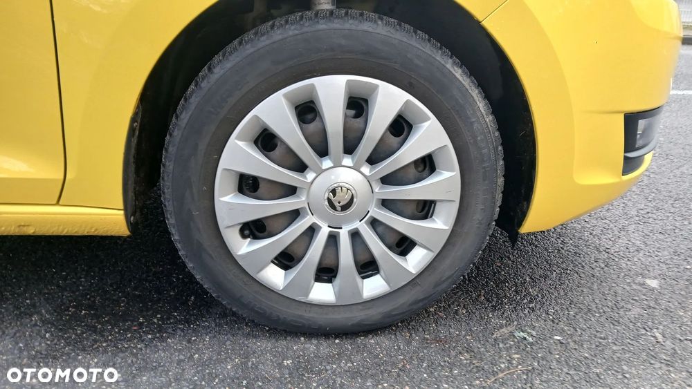 Skoda RAPID 1.6 TDI DPF Ambition - 19