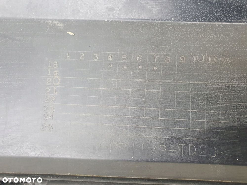 Zderzak tył tylny Mitsubishi Eclipse Cross rok 18-20 - 14