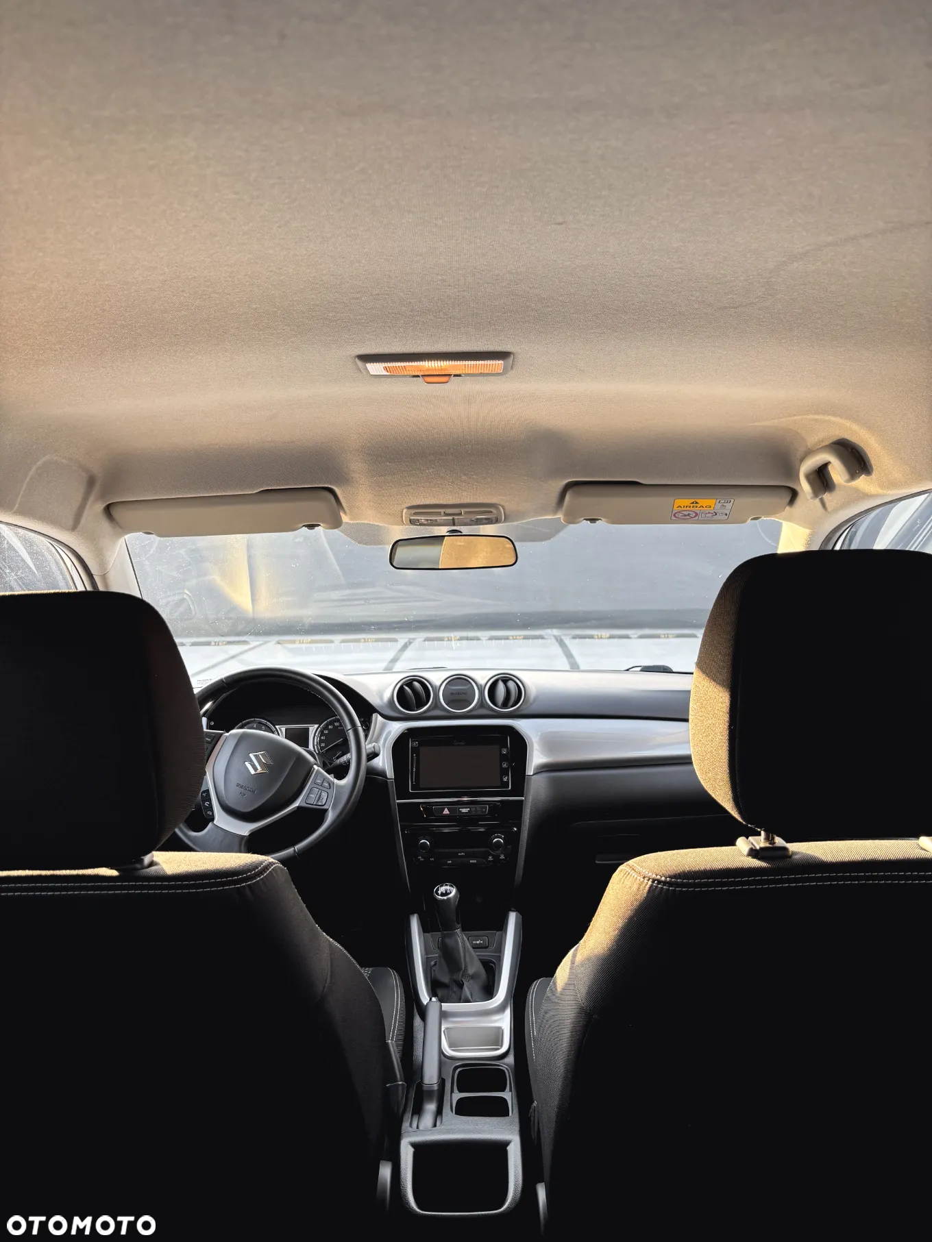 Suzuki Vitara 1.6 Premium 2WD - 23