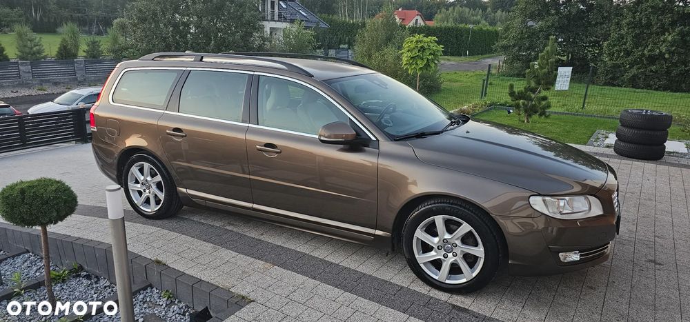 Volvo V70 D4 Summum - 3