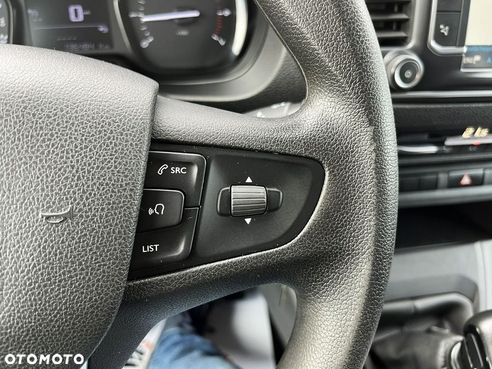 Opel Vivaro - 16