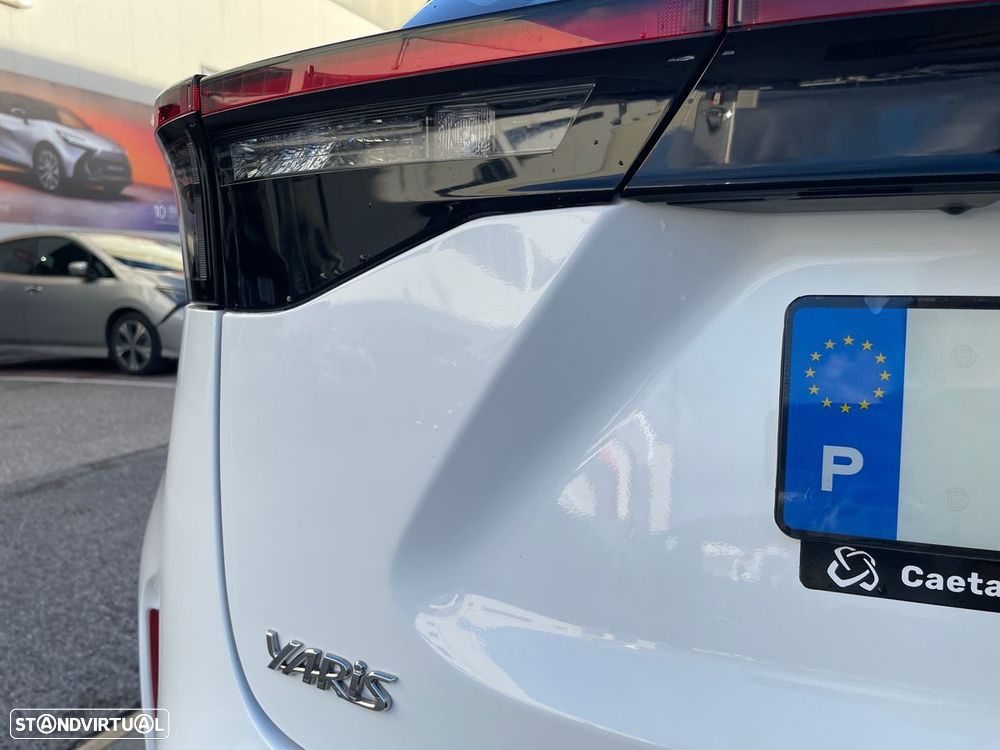 Toyota Yaris Cross 1.5 HDF Comfort Plus - 23