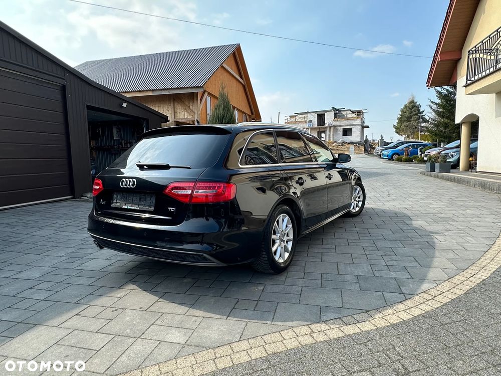 Audi A4 Avant 2.0 TDI S tronic - 8