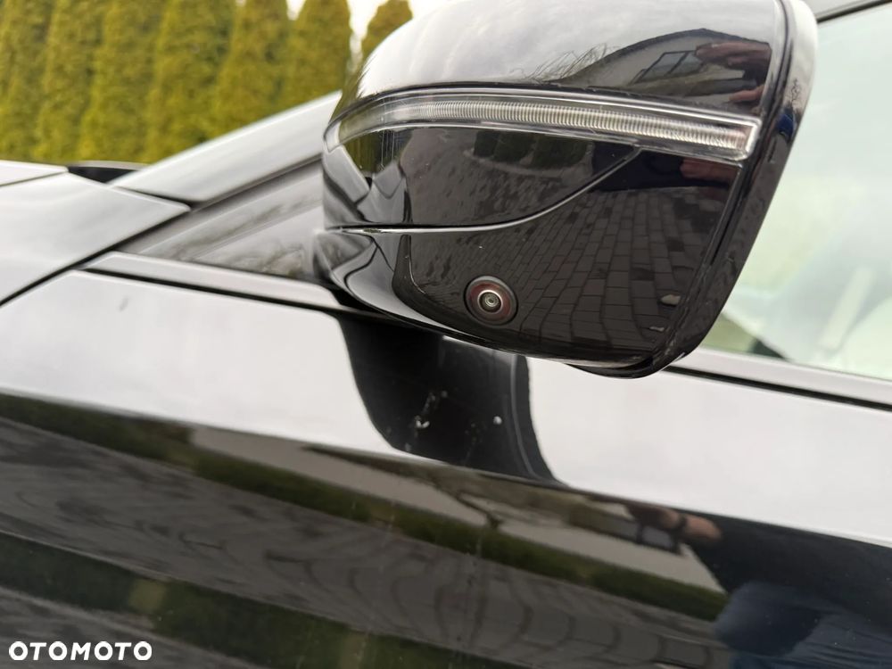 BMW Seria 5 540i xDrive M Sport sport - 33