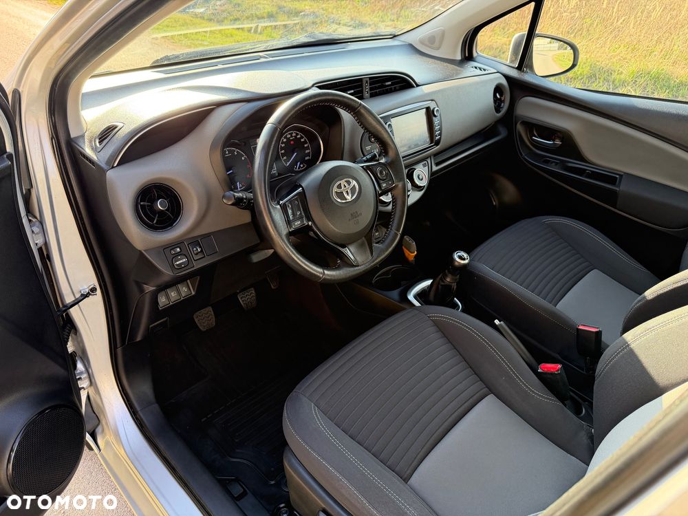 Toyota Yaris 1.0 VVT-i Life - 22
