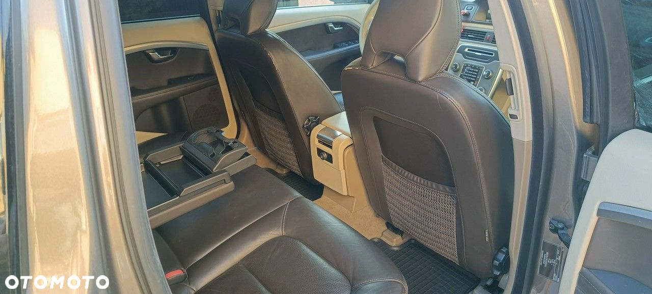 Volvo XC 70 D5 AWD Dynamic Momentum - 20