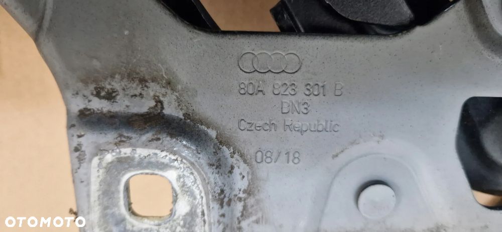 ZAWIASY MASKI NABOJE AUDI Q5 80A823301B 80A823302B LEWY PRAWY KPL - 6