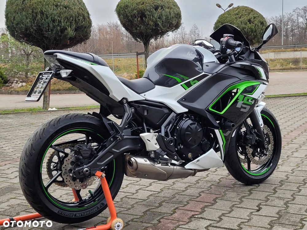 Kawasaki Ninja - 21