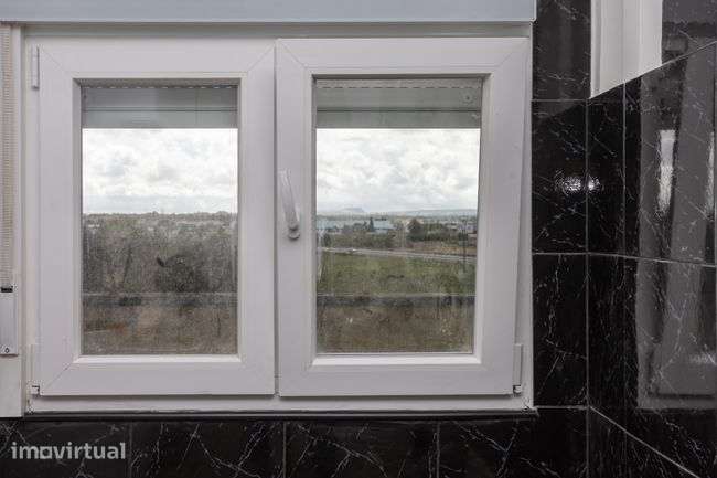T2 Duplex- Remodelado de Raiz Vista rio e Serra. - Grande imagem: 4/15
