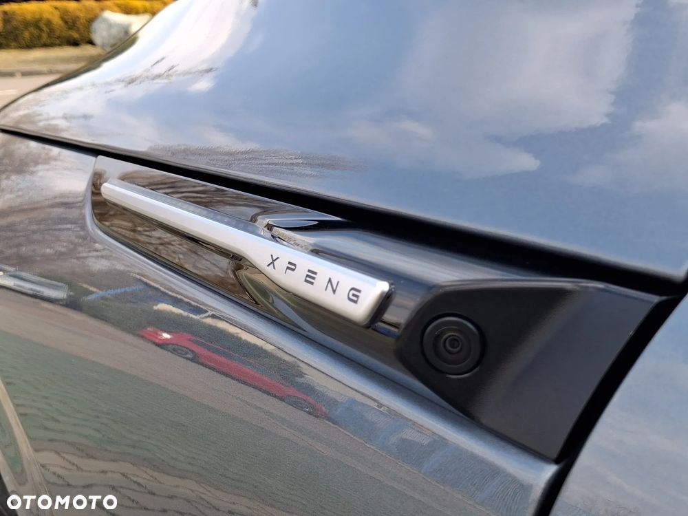 XPeng G9 98 kWh RWD Long Range - 16