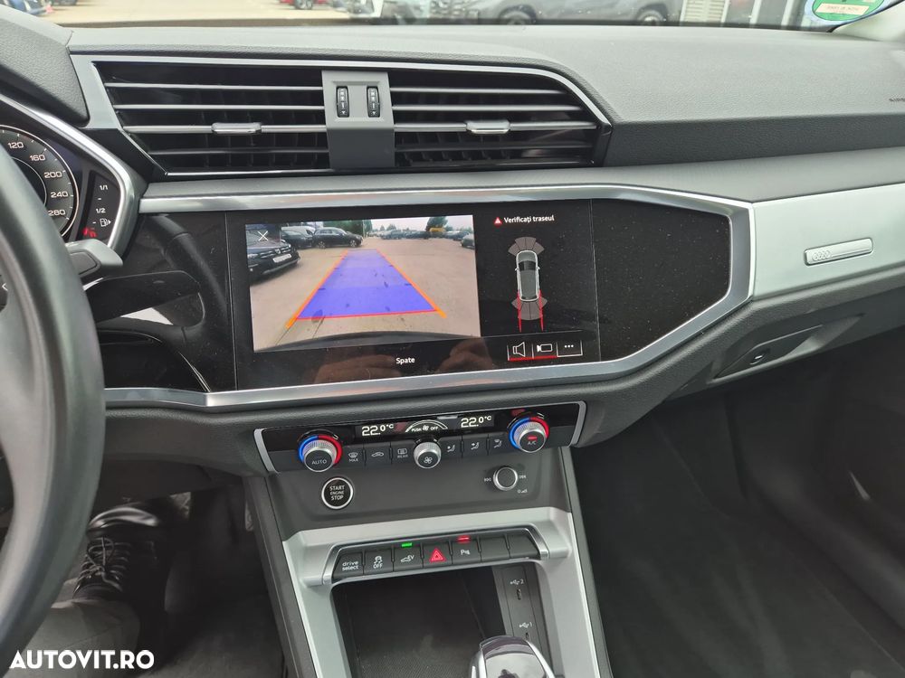 Audi Q3 45 TFSIe S tronic - 16