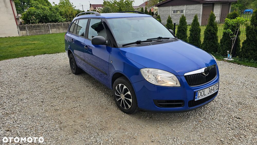 Skoda Fabia 1.2 HTP Ambiente Green tec - 11