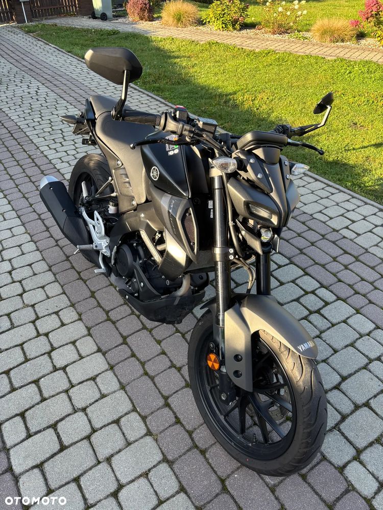 Yamaha MT - 1