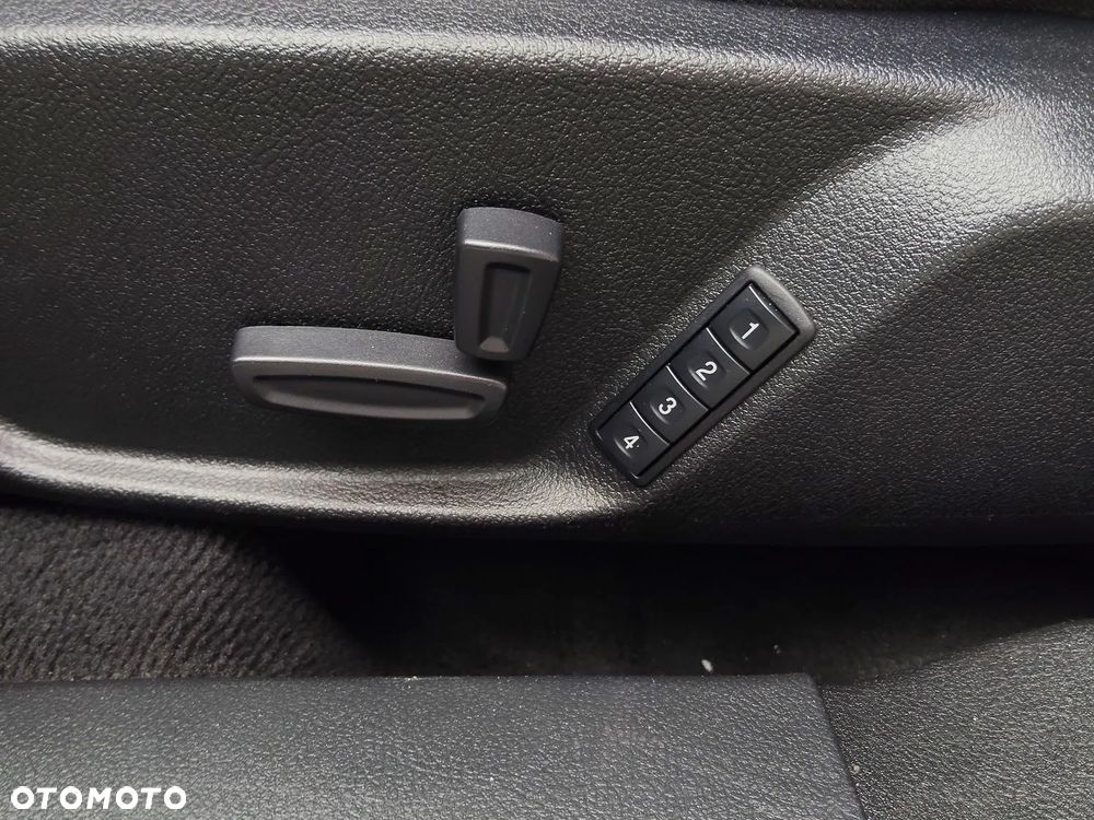Ford Mondeo Turnier 2.0 TDCi Titanium - 21