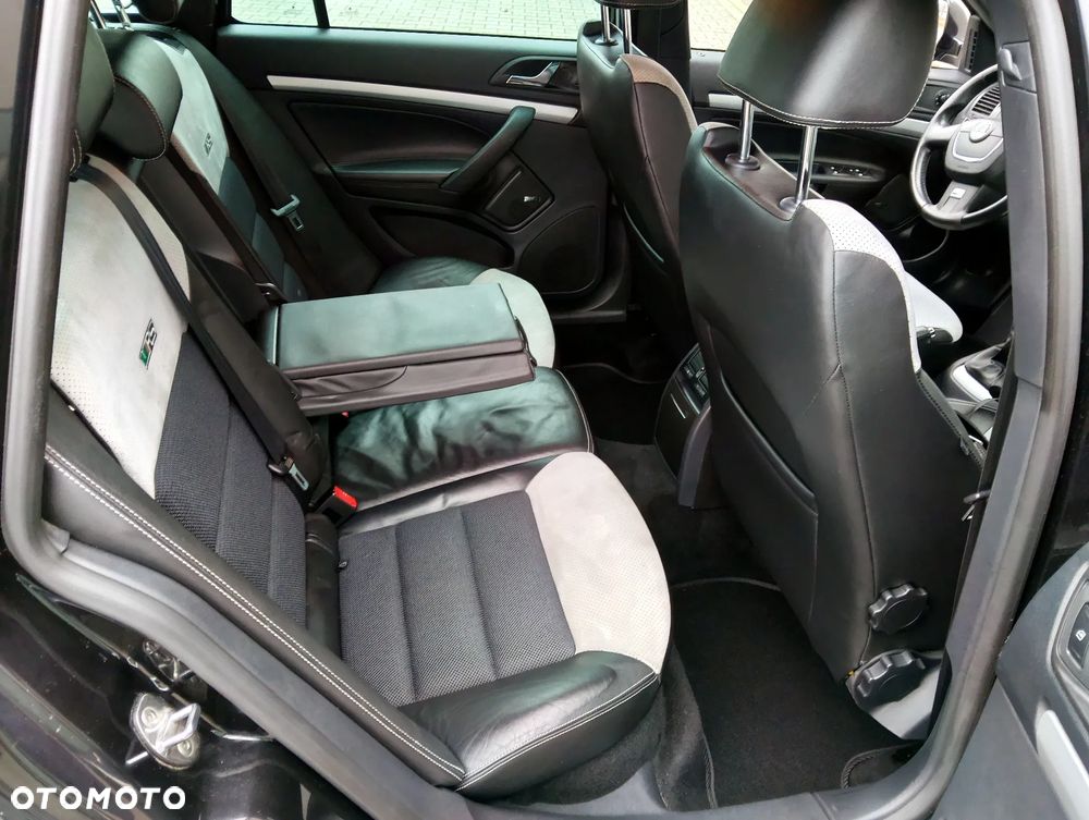 Skoda Octavia 2.0 TDI RS - 16
