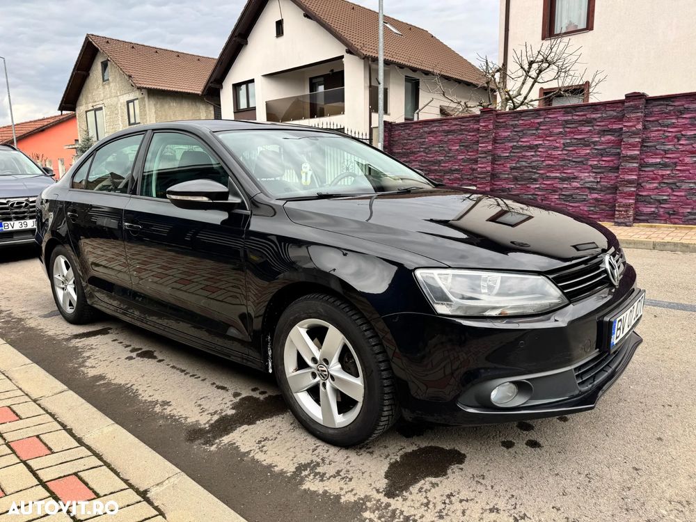 Volkswagen Jetta 1.6 TDI CR DPF Comfortline - 2