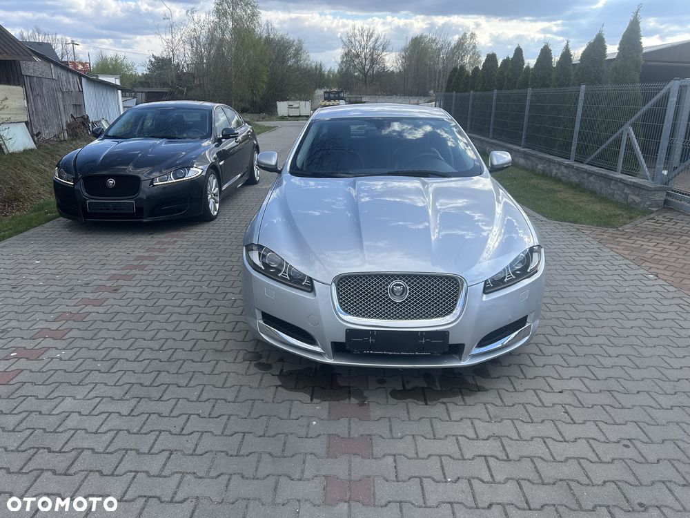 Jaguar XF 2.2 D Luxury - 1