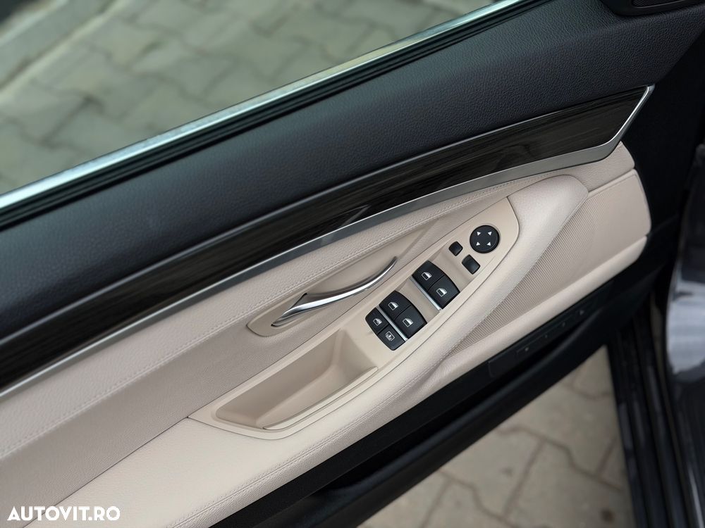 BMW Seria 5 525d xDrive Aut. - 24
