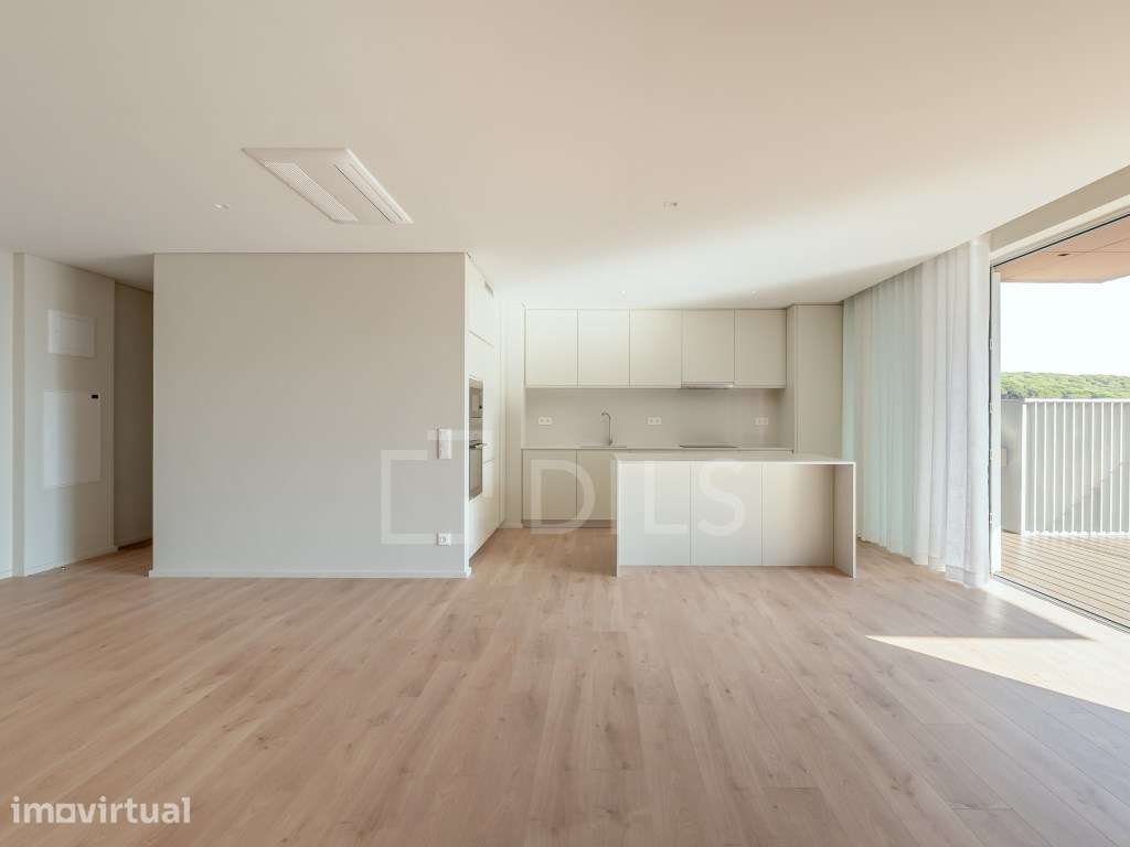 Apartamento T3 com terraços e estacionamento, em Miraflores - Grande imagem: 5/27