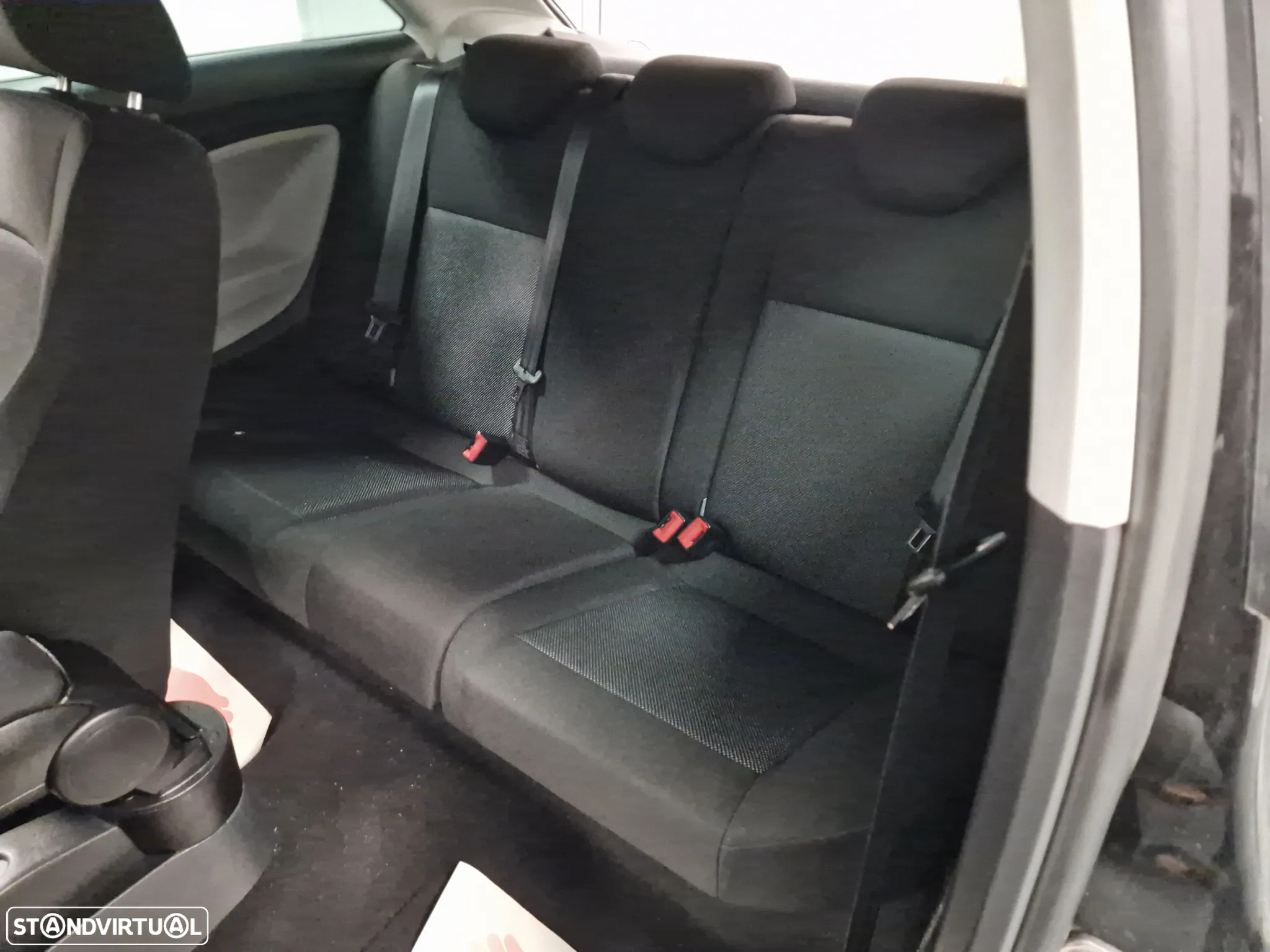 SEAT Ibiza SC 1.9 TDi Sport DPF - 18