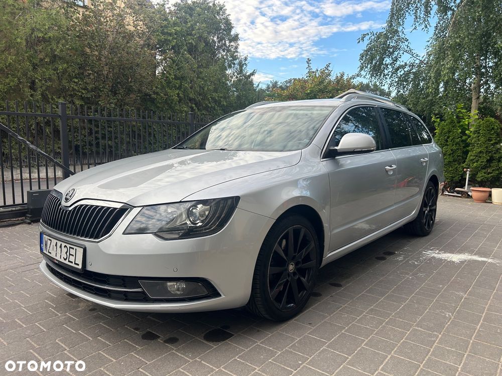 Skoda Superb 2.0 TDI Comfort DSG - 3