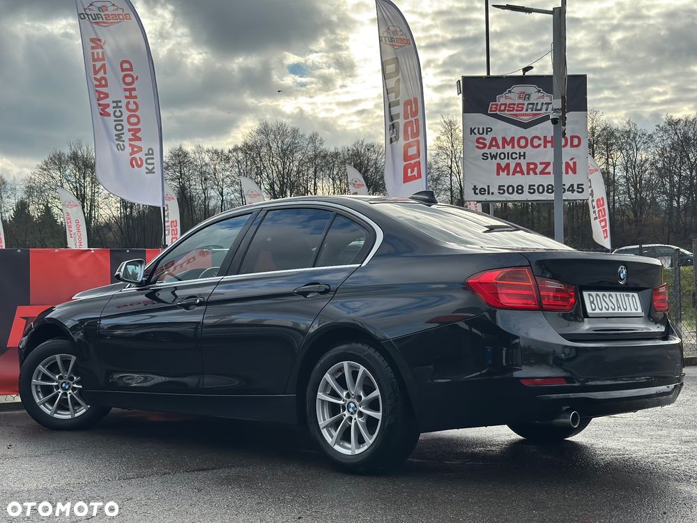 BMW Seria 3 318d - 8