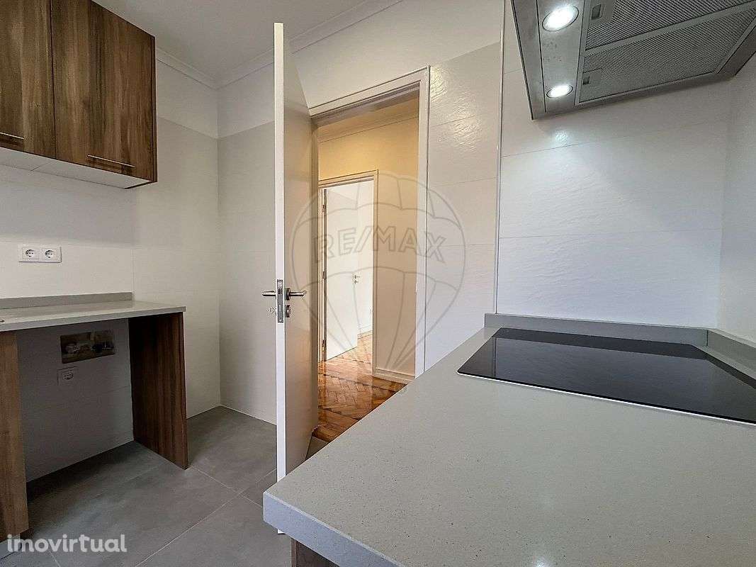 Apartamento T2 para arrendamento - Grande imagem: 4/18