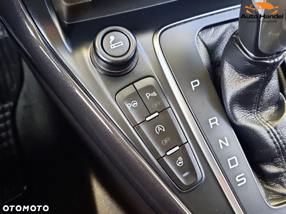 Ford Focus 1.5 EcoBoost STart-Stopp-System TITANIUM - 40