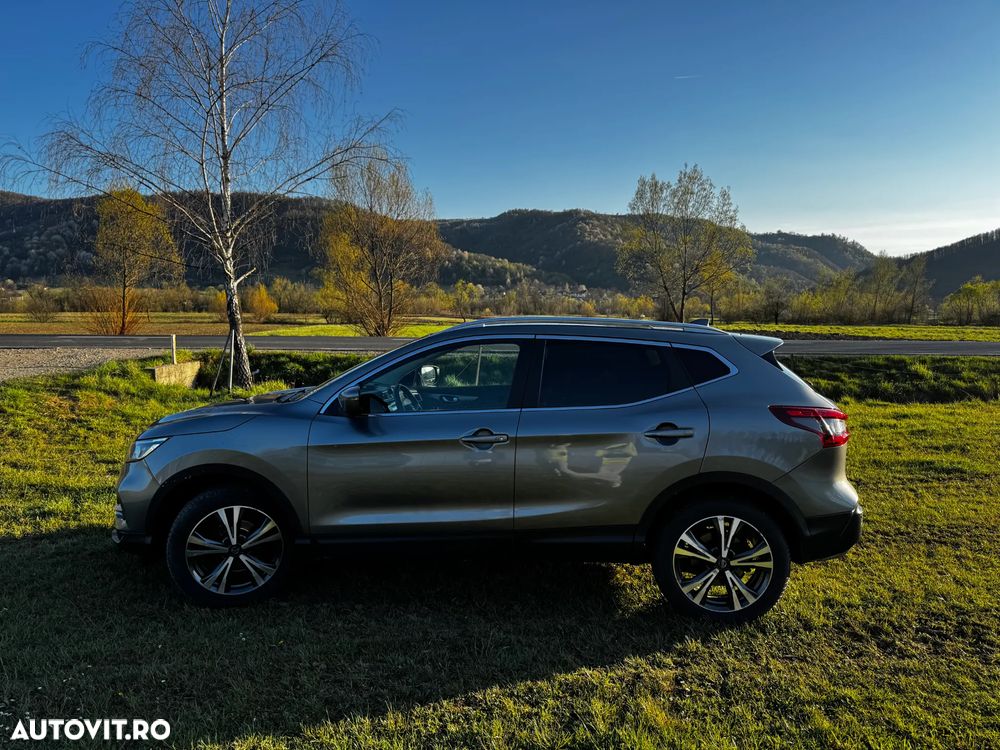 Nissan Qashqai 1.6 DCI Xtronic N-Connecta - 3