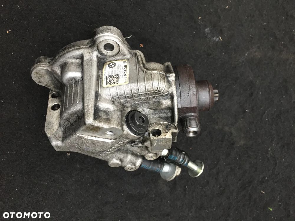 Części do silnika BMW 2.0D (N47) - Głowica, Rozrusznik, EGR, Przepustnica, Listwa wtryskowa, Pompa - 23