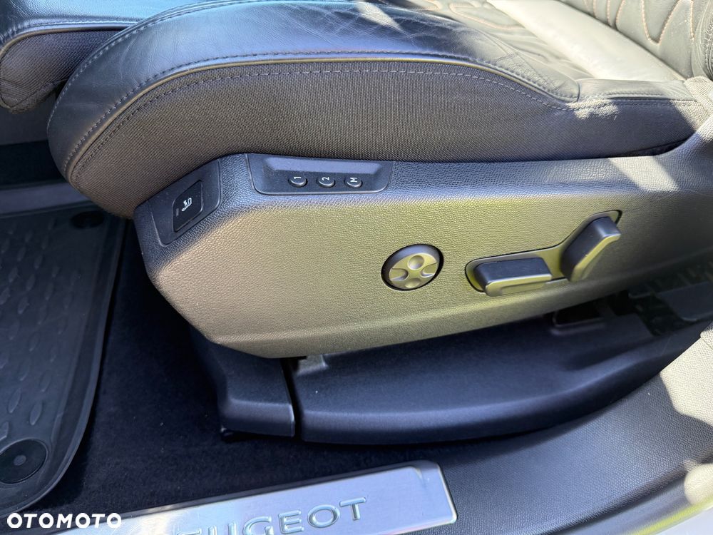 Peugeot 3008 2.0 BlueHDi GT S&S EAT8 - 18