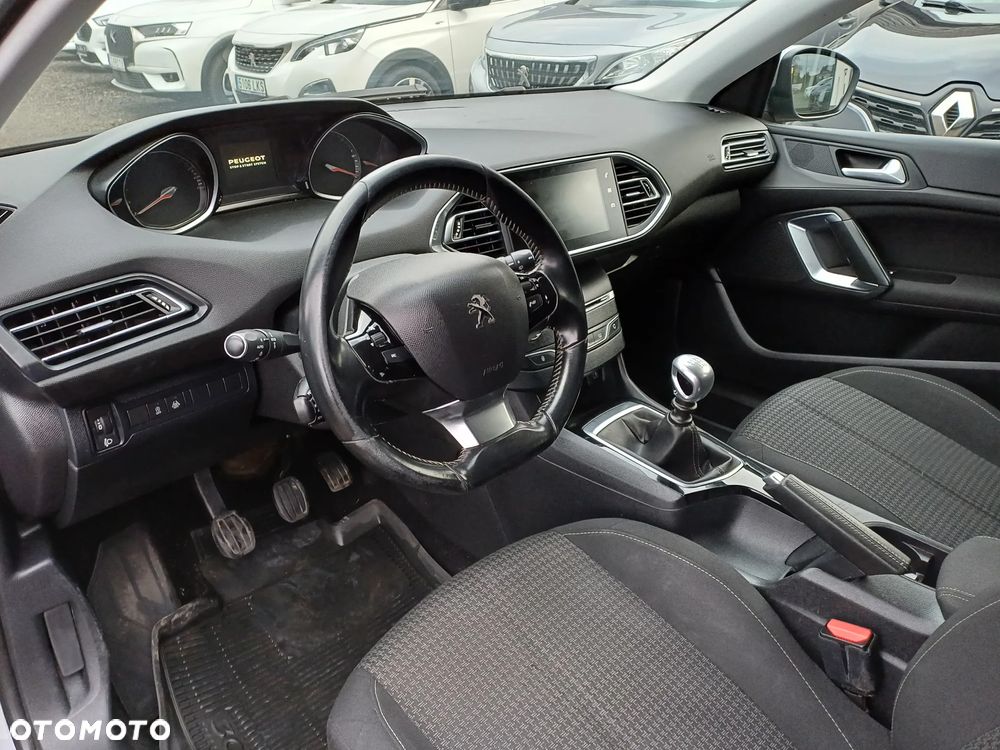 Peugeot 308 BlueHDi FAP 130 Stop & Start Allure - 14