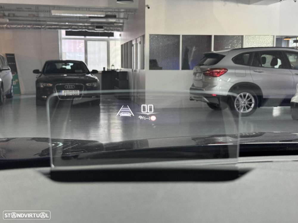 DS DS3 Crossback PureTech 130 Aut. INES DE LA FRESSANGE - 39
