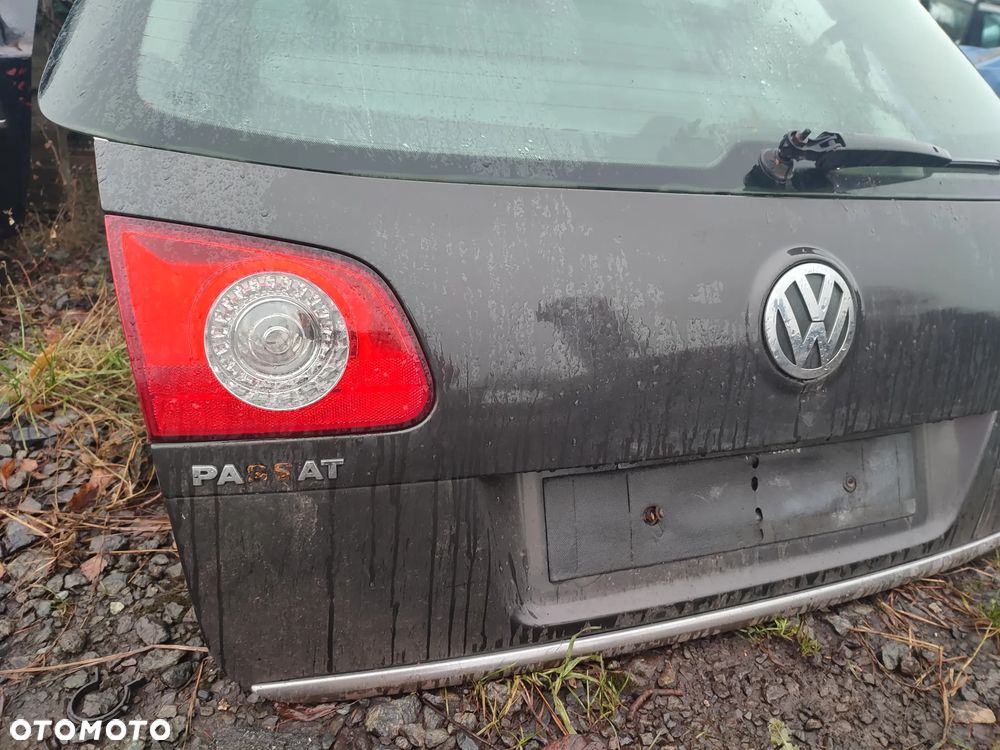 Klapa bagażnika VW Passat B6 - 2