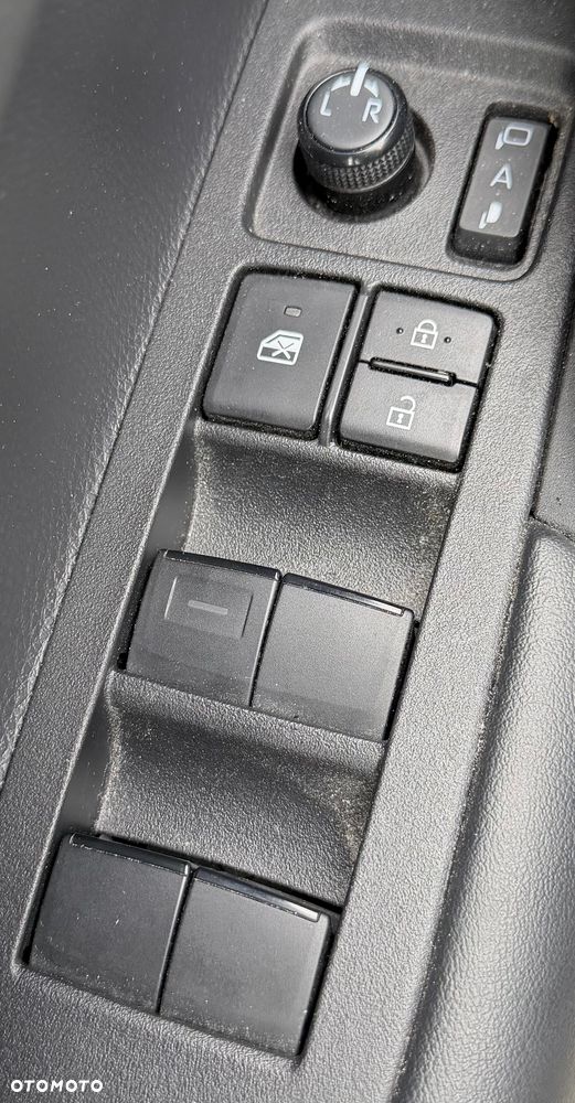 Toyota Corolla Cross 2.0 Hybrid Premiere Edition - 23