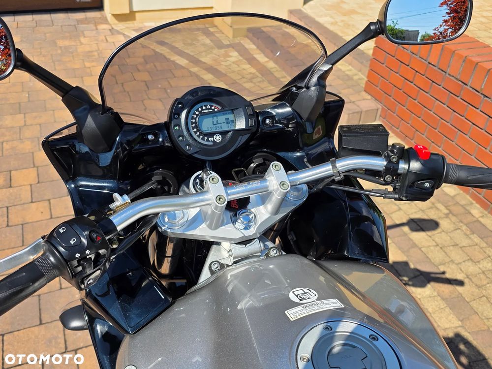 Yamaha FZ6 - 13
