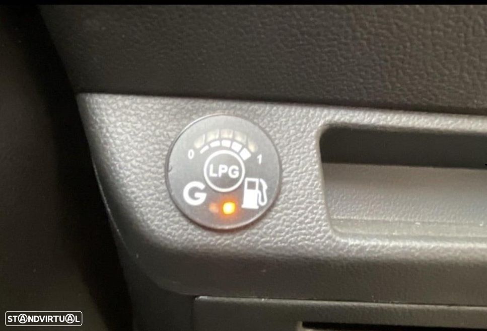 Renault Clio 1.0 TCe Evolution Bi-Fuel - 15