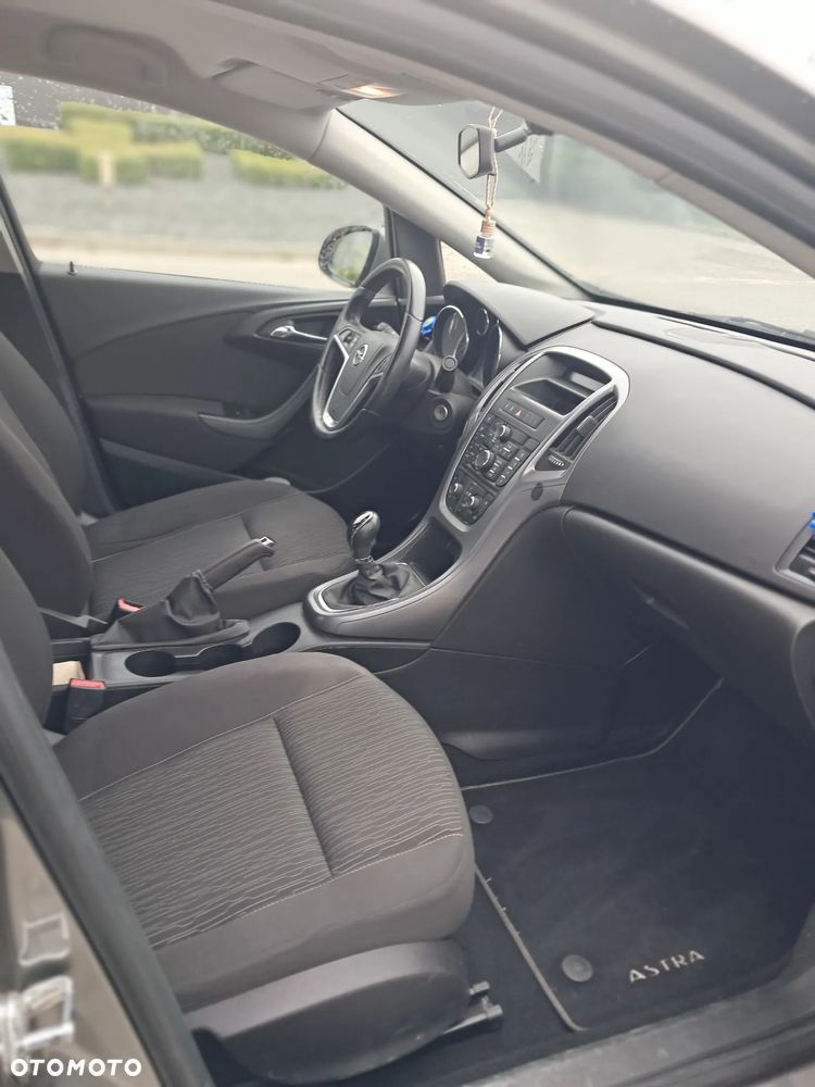 Opel Astra 1.6 EU6 - 3
