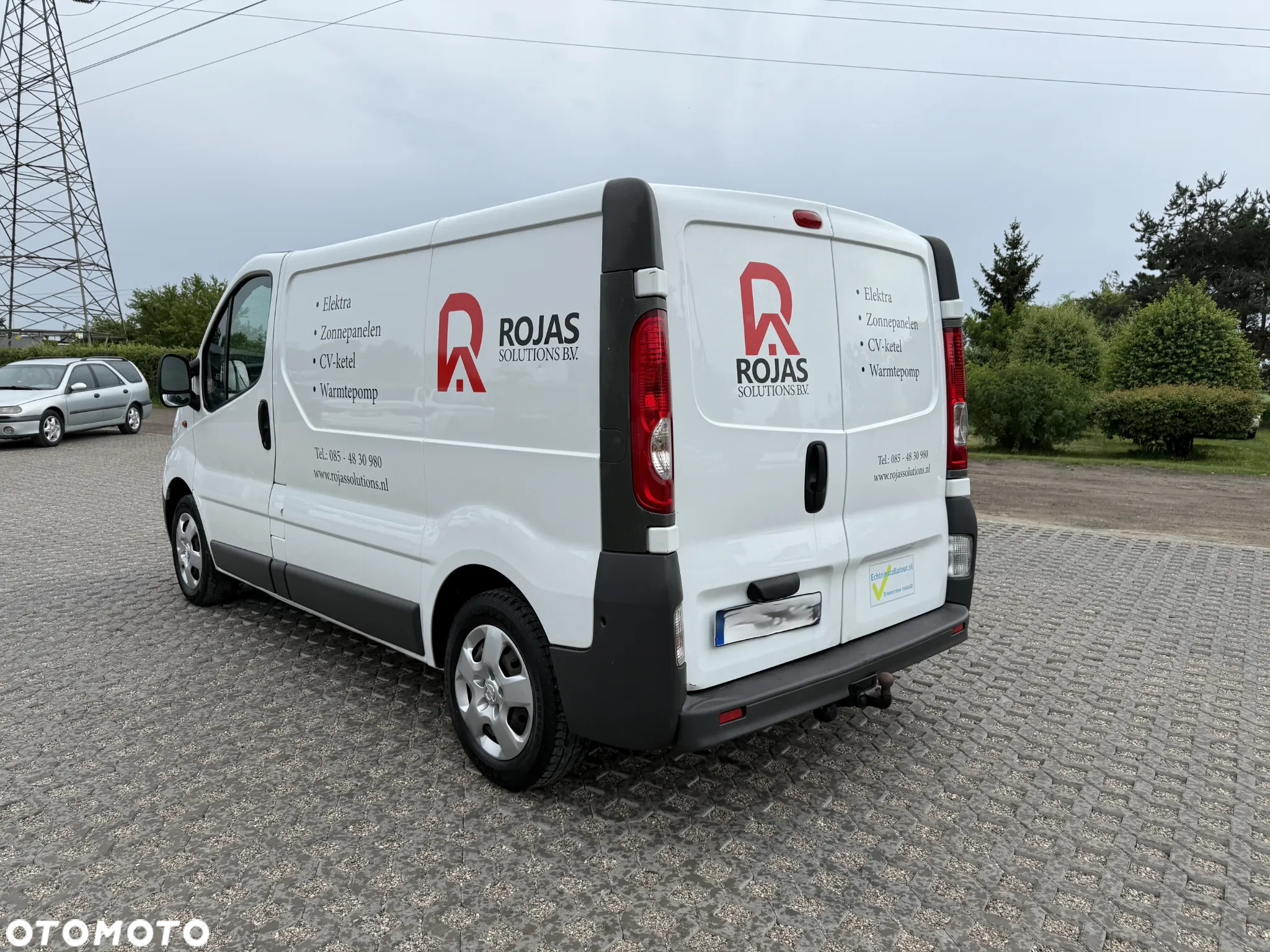 Opel Vivaro 2.0 dCi Klimatyzacja Nawigacja Elektryczne Szyby  Opłacony - 7