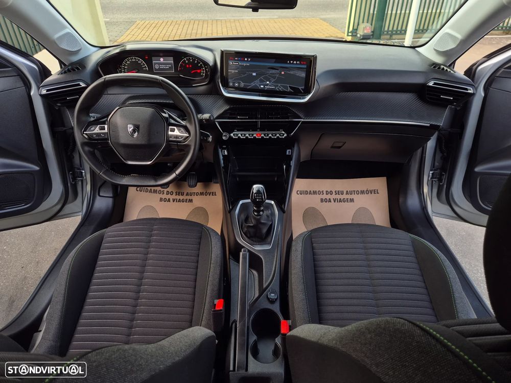 Peugeot 208 1.2 PureTech Active Pack - 17