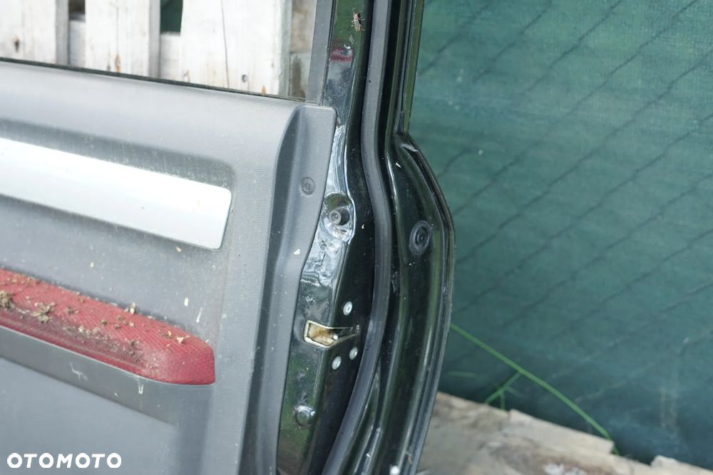 Drzwi przód przednie prawe Suzuki Swift IV Mk.6 3d ZCE - 13