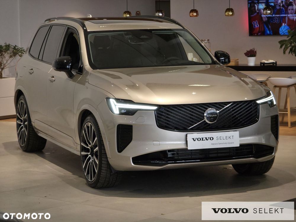Volvo XC 90 - 6