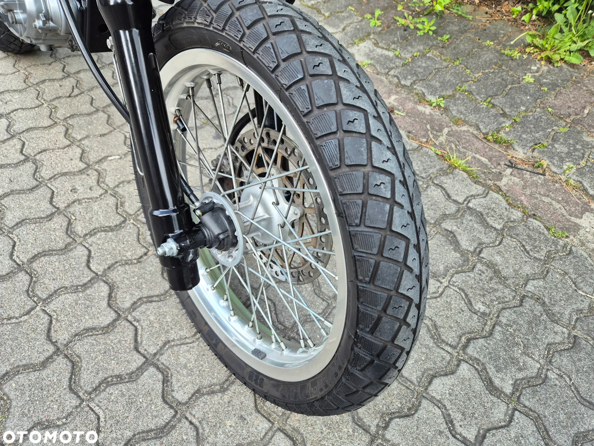Suzuki DR - 4