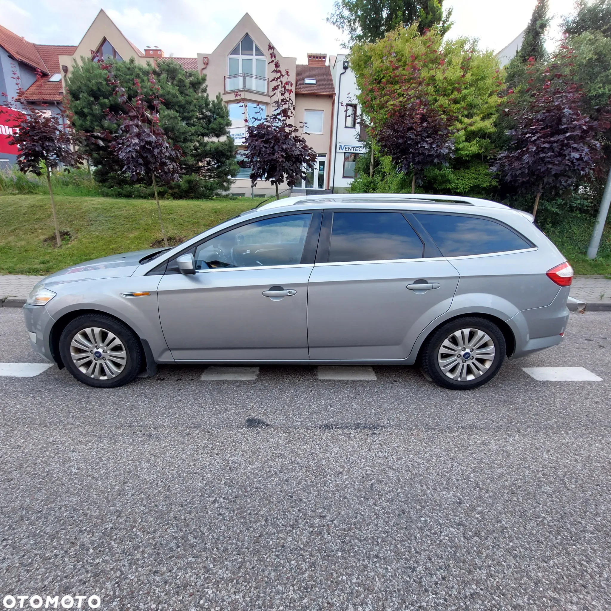 Ford Mondeo - 7
